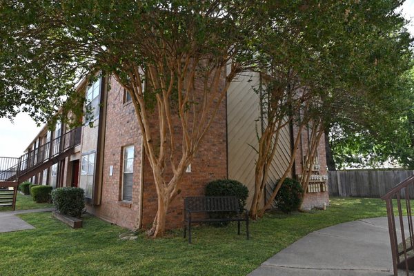 Peppertree Apartments photo 07