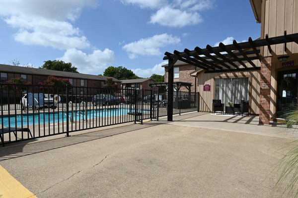 Peppertree Apartments photo 11